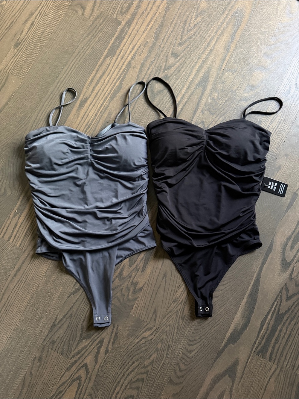 Express Ruched Body Contour Bodysuit Bundle (M)